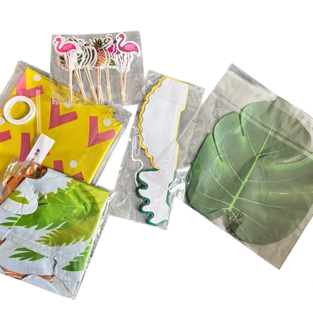 Hawaiian Party Decorations Balloons Floral Lei’s Umbrella’s Leaves Grass Skirt